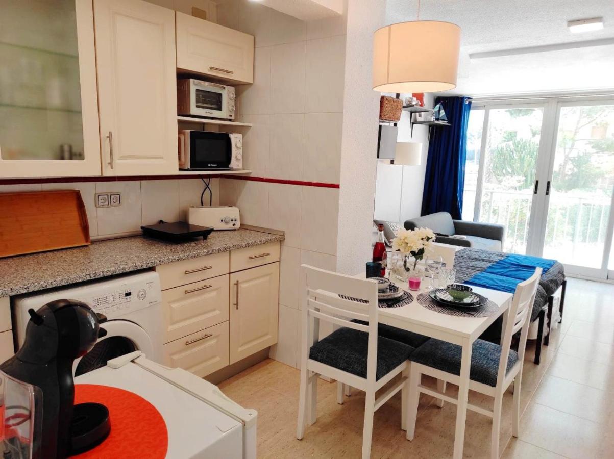 Holiday home Estudio Reformado Cerca De La Playa Ac Wi-fi Neftlix Acepta Mascotas